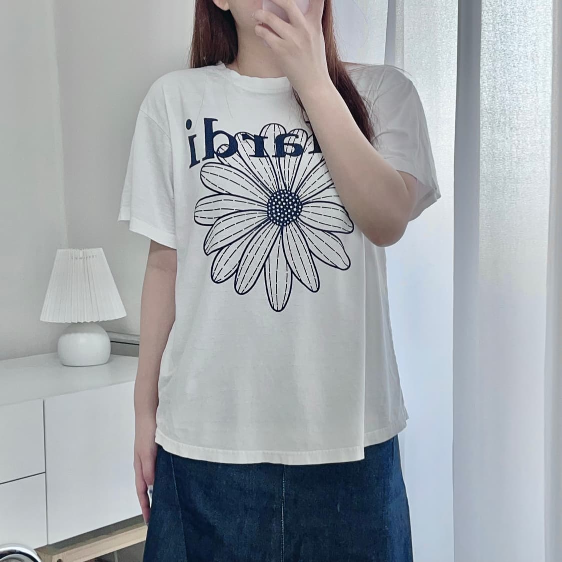 [정품] 마르디메크르디 화이트 플라워프린팅 라운드 반팔티 [ F ] 상품이미지3