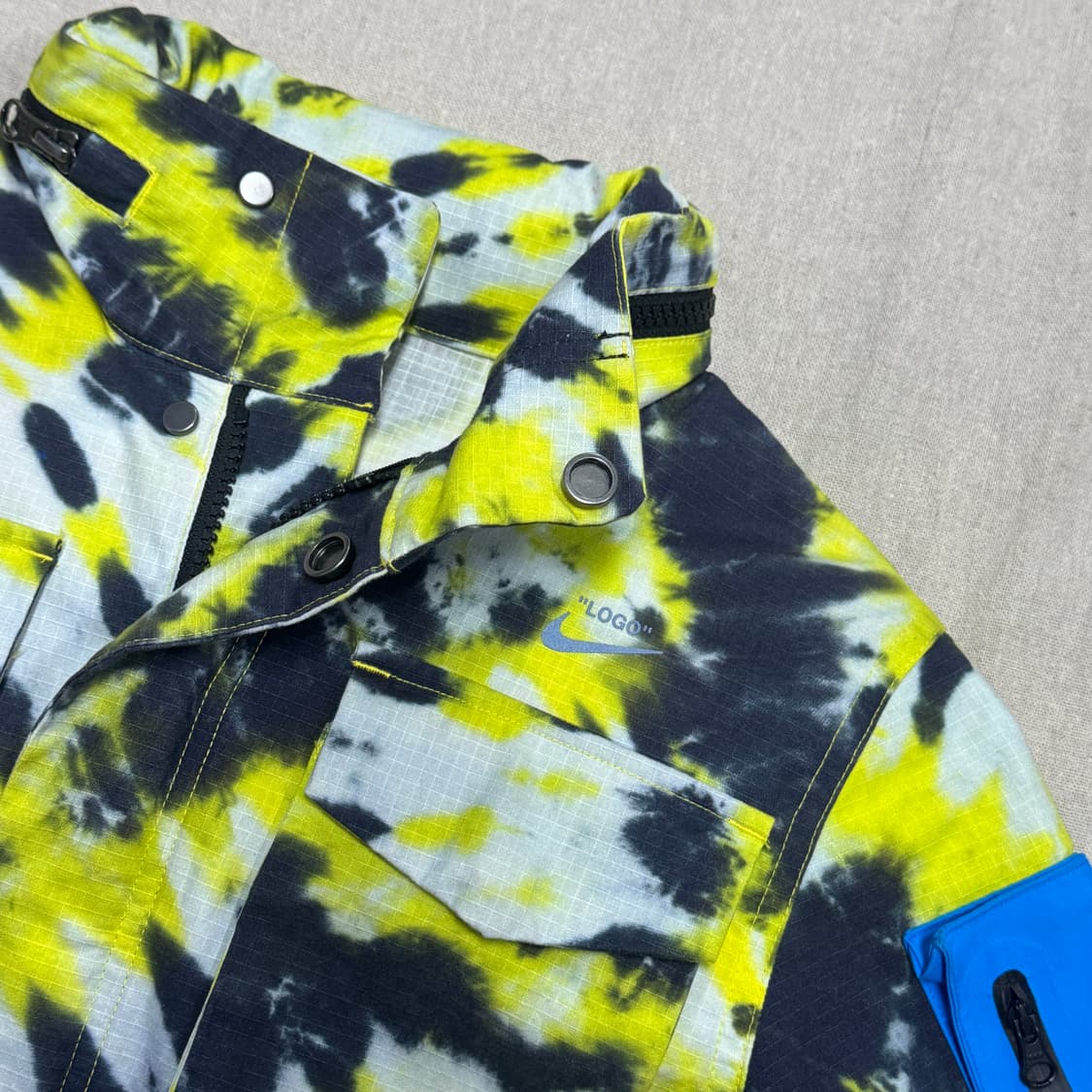 나이키 오프화이트 버질아블로 타이다이 크롭 자켓 XS 상품이미지3