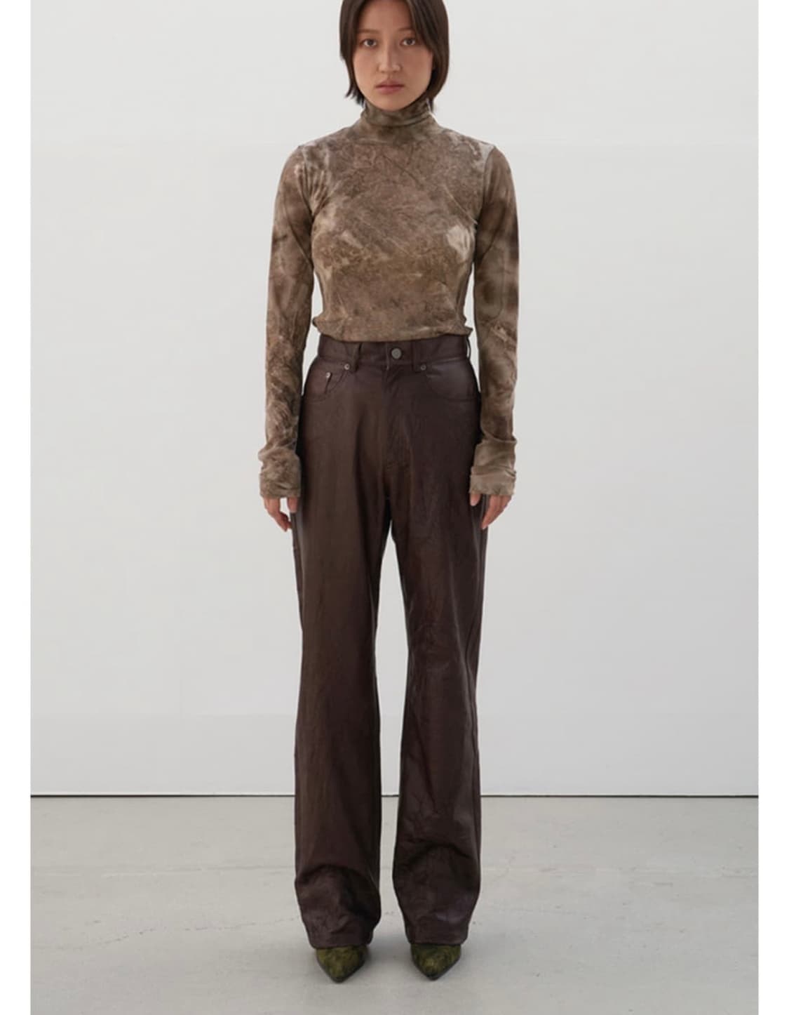 Teak 티크 레더 링클 팬츠 상품이미지1