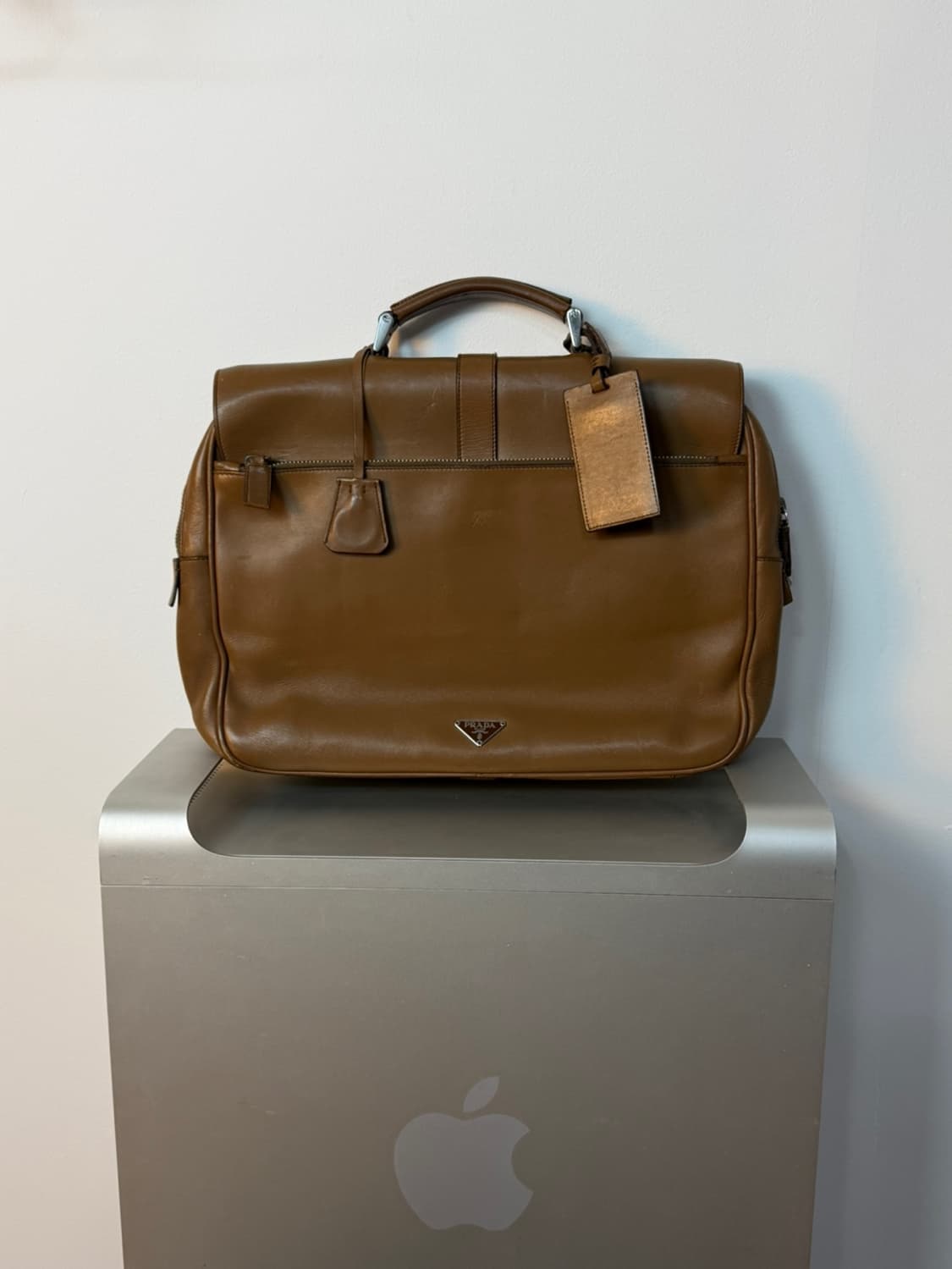 프라다 레더 브리프케이스 상품이미지2