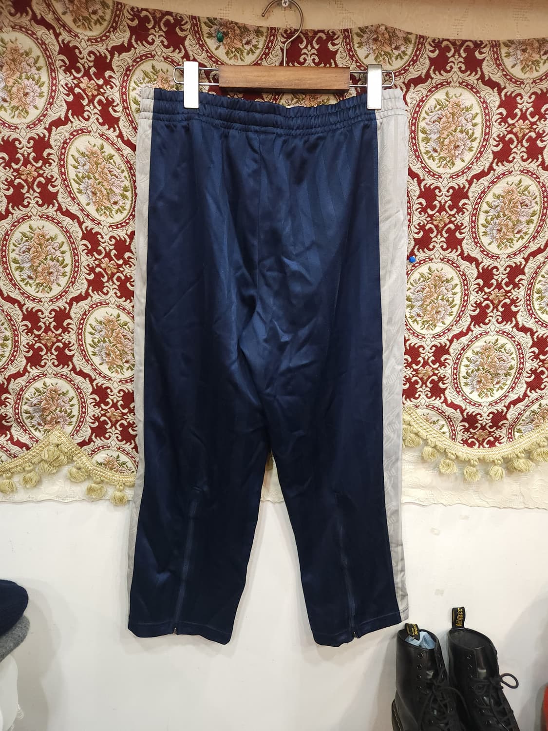 푸마 사이드라인 트레이닝 팬츠 일본판 네이비/그레이

 상품이미지4