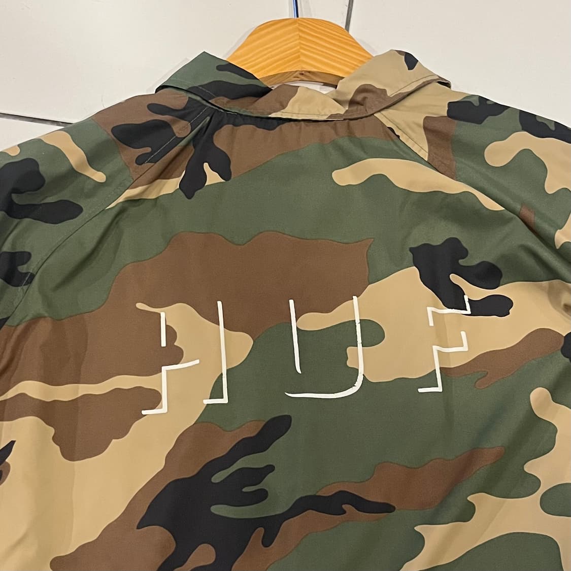 HUF 카모 코치자켓 상품이미지3