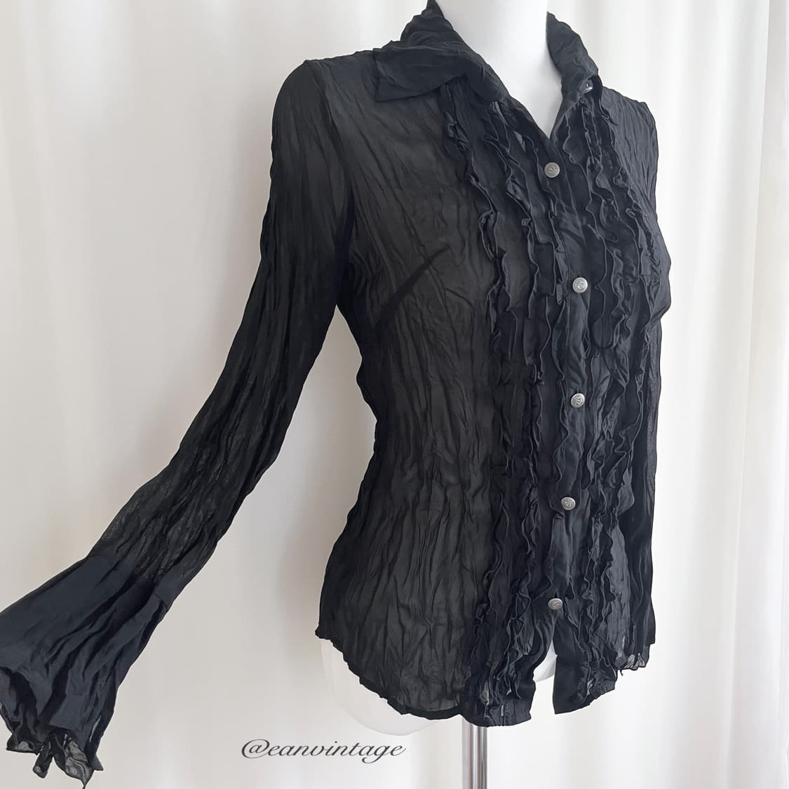 black wrinkle antique blouse 상품이미지3