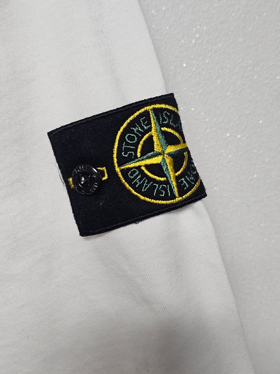 스톤아일랜드 롱슬리브 (새 상품) 상품이미지3