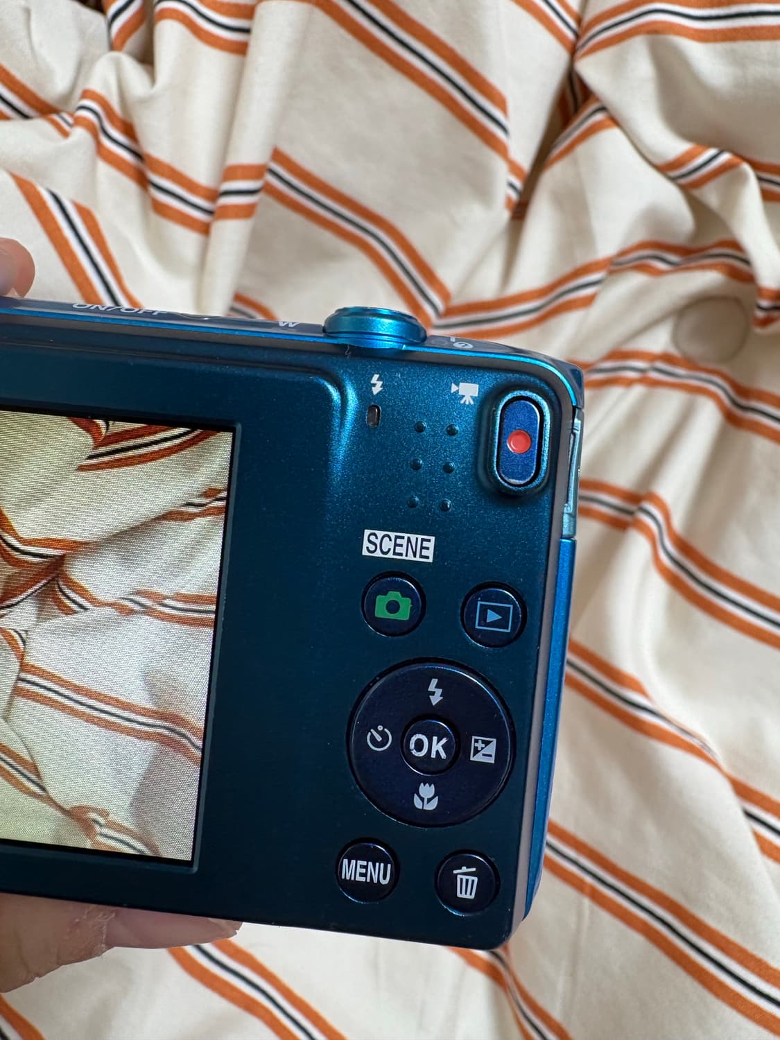 니콘 쿨픽스 s3600 판매 상품이미지8