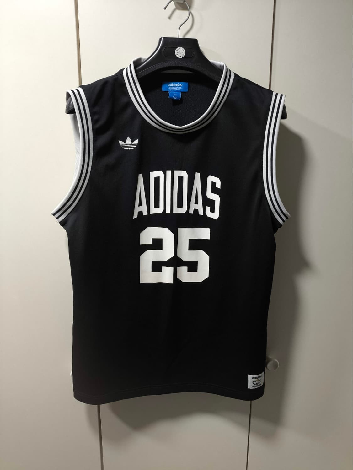 105 아디다스 바이니고 슬리브리스 기능성 농구 상품이미지1