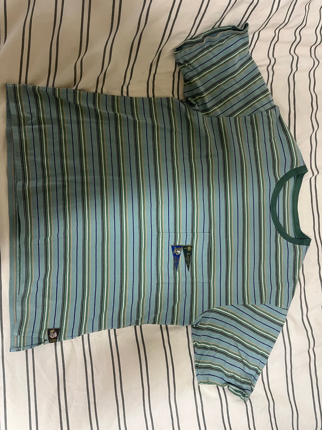 캐피탈 보더 티셔츠 상품이미지1