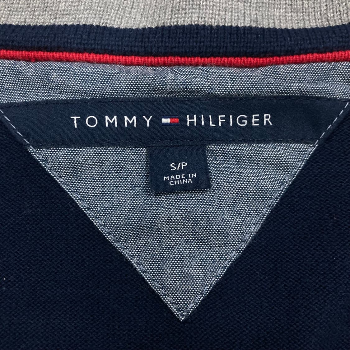 타미힐피거 네이비 컬러 엘보우 패치 가디건 상품이미지4