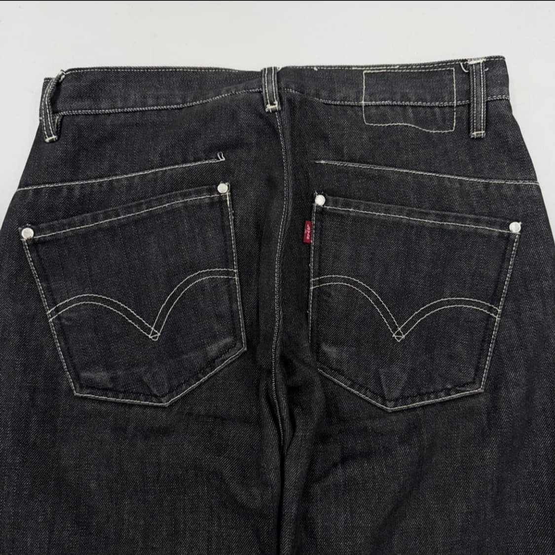 리바이스 엔지니어드 흑청 와이드 데님팬츠 상품이미지4