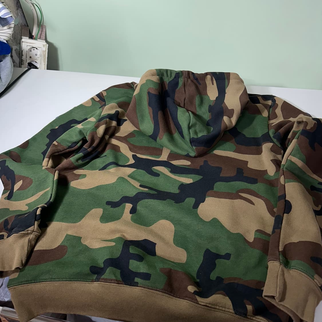 S 90 트레블 리즌 밀리터리패치 카모 스웻후드 상품이미지5