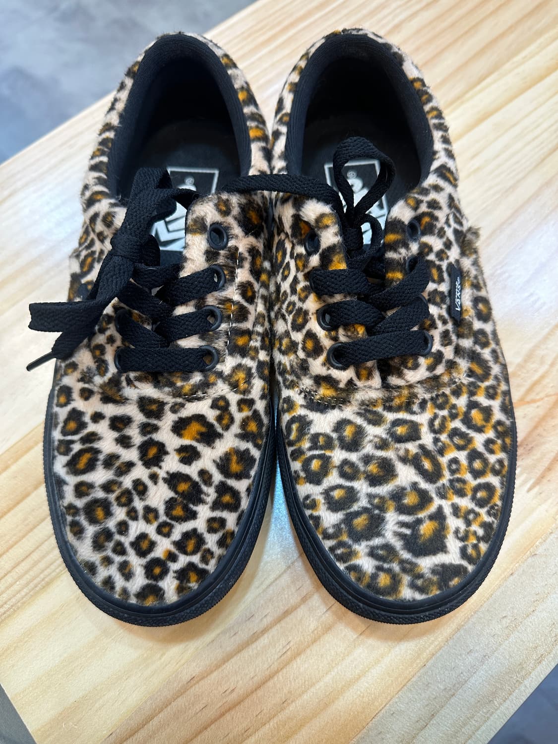 225) 반스 에라 블랙 레오파드 퍼 스니커즈 상품이미지3