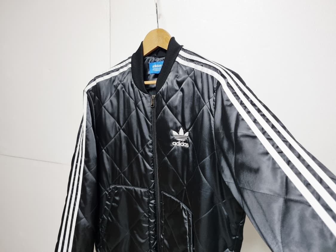 남성 아디다스 불꽃 슈퍼스타 퀼티드 프리미엄 경량 패딩 봄퍼 자켓 점퍼 상품이미지1