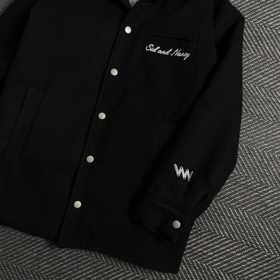 WVUR 스몰로고 누빔 바시티 자켓 블랙o 4494 상품이미지2