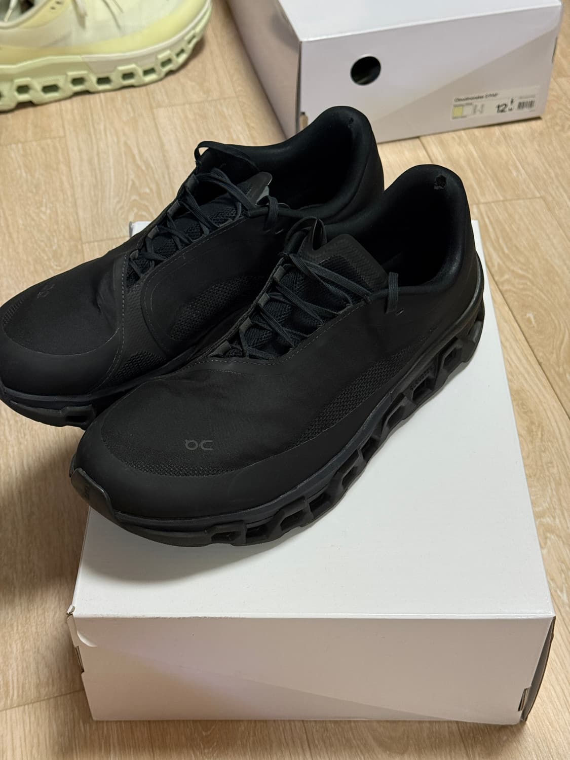 파프 온 클라우드 몬스터2 블랙 12.5 (305사이즈) 상품이미지2