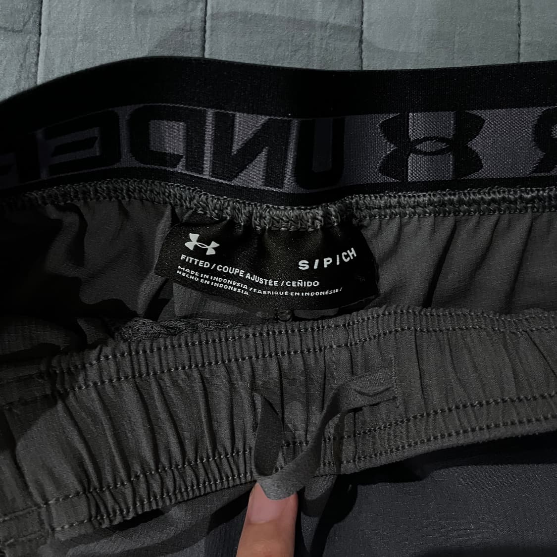 Under Armour Woven Shorts 상품이미지2