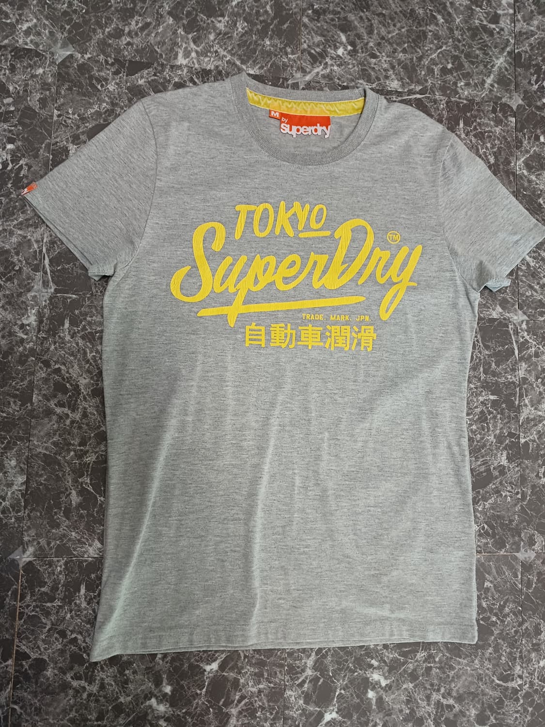 슈퍼드라이(Superdry) 도쿄 그래픽 티셔츠 M
 상품이미지1