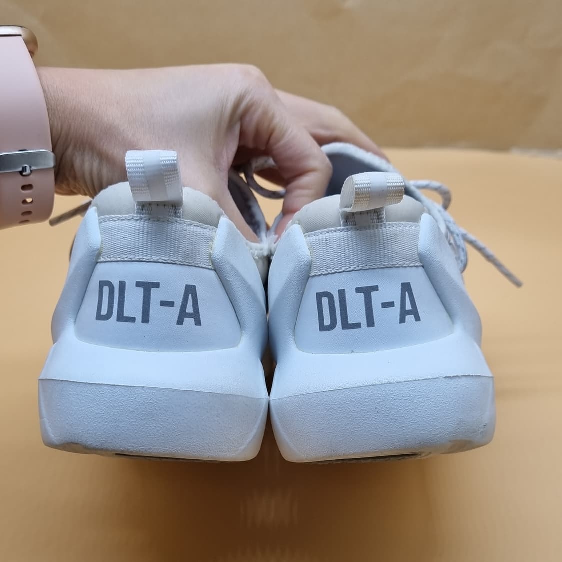 스케쳐스 메모리폼 여성운동화230  상품이미지4