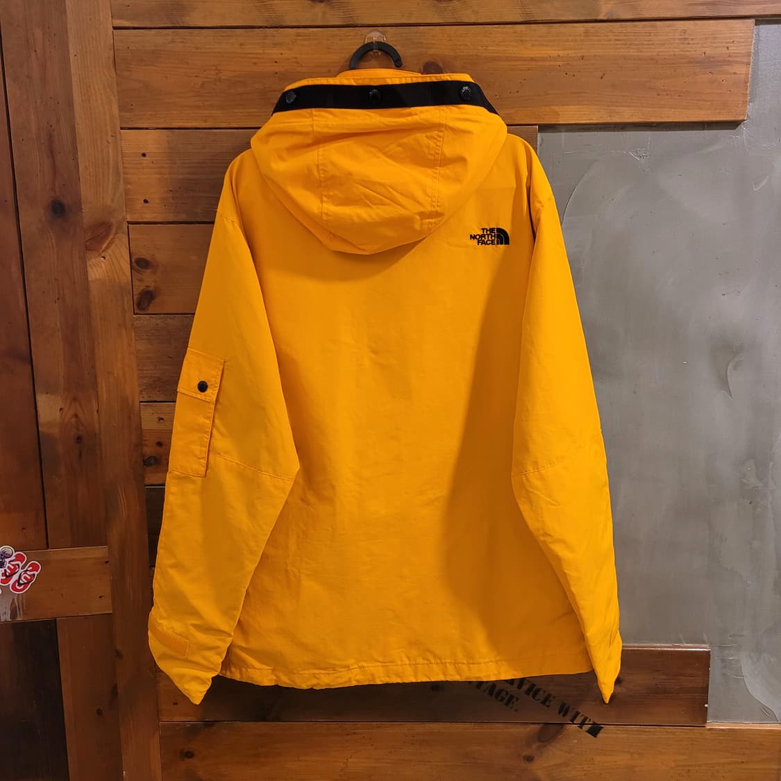 노스페이스 아론 바람막이 L 상품이미지2