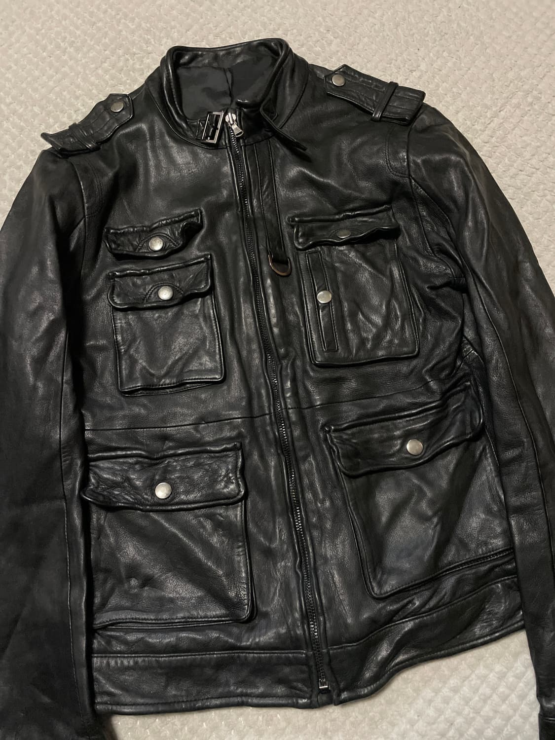 웨스턴 무드 램스킨 양가죽 절개 포켓 레더 자켓  상품이미지6