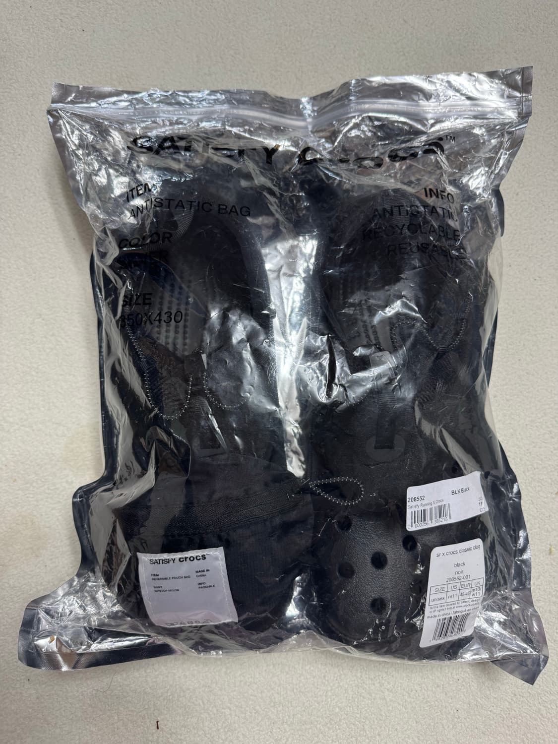 크록스 x 새티스파이 클래식 클로그 블랙 290 상품이미지2