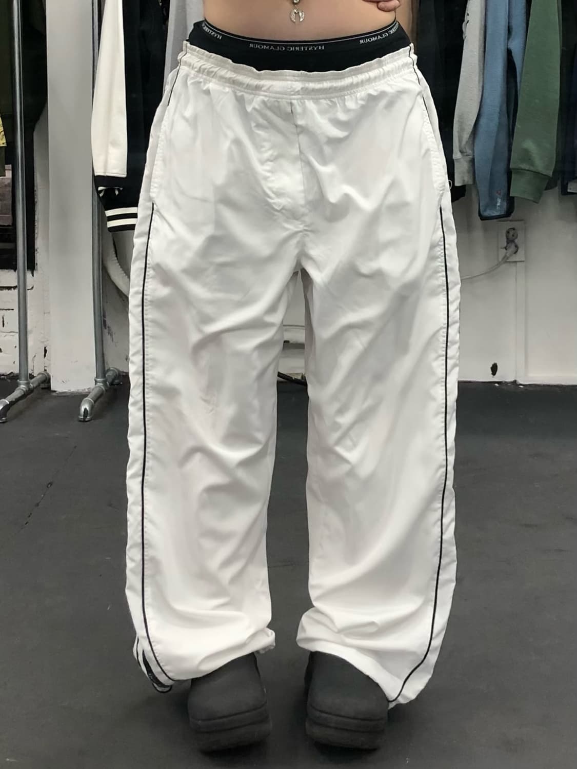 도그타운 사이드로고 화이트 트랙팬츠 상품이미지2