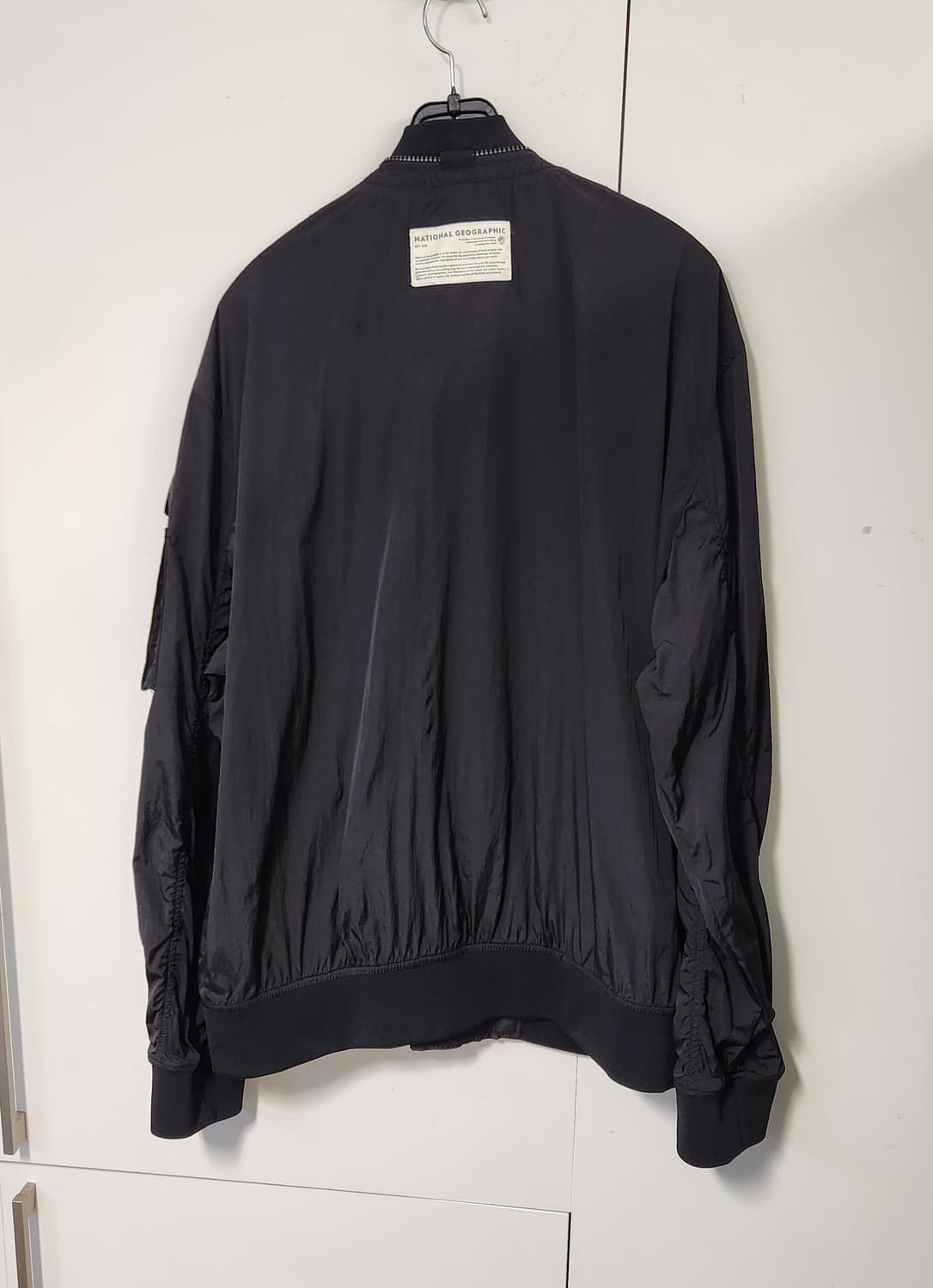 내셔널지오그래픽  세미오버핏 나일론 항공자켓 2XL 상품이미지2