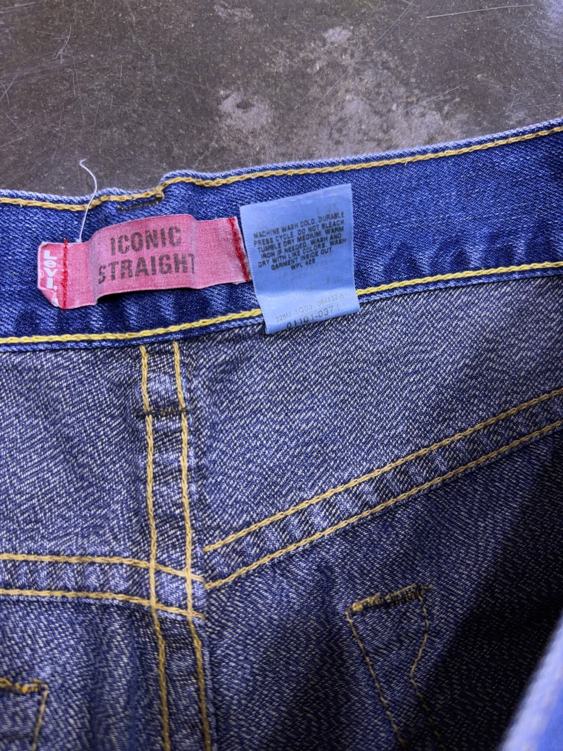 리바이스 00's 타입원 빈티지 워싱 아이코닉 스트레이트핏 데님팬츠 32 상품이미지9
