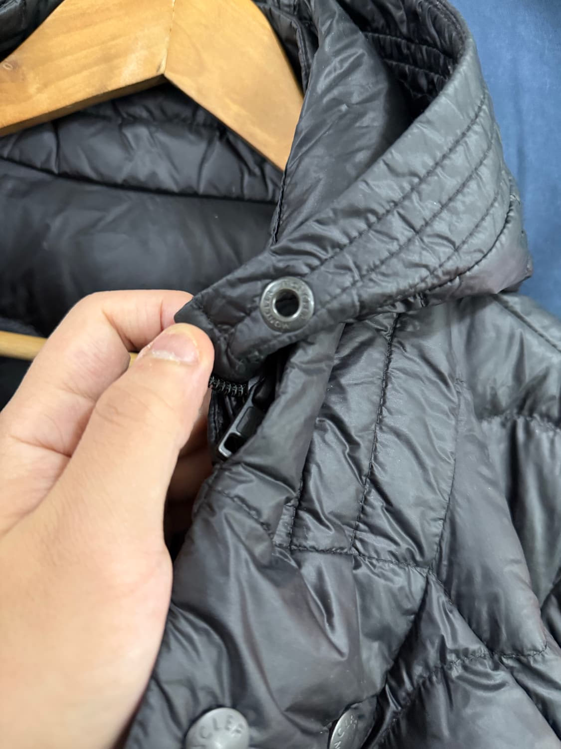 몽클레어 duvoc 퀼팅 구스다운 후드 롱자켓 4사이즈 블랙 상품이미지9