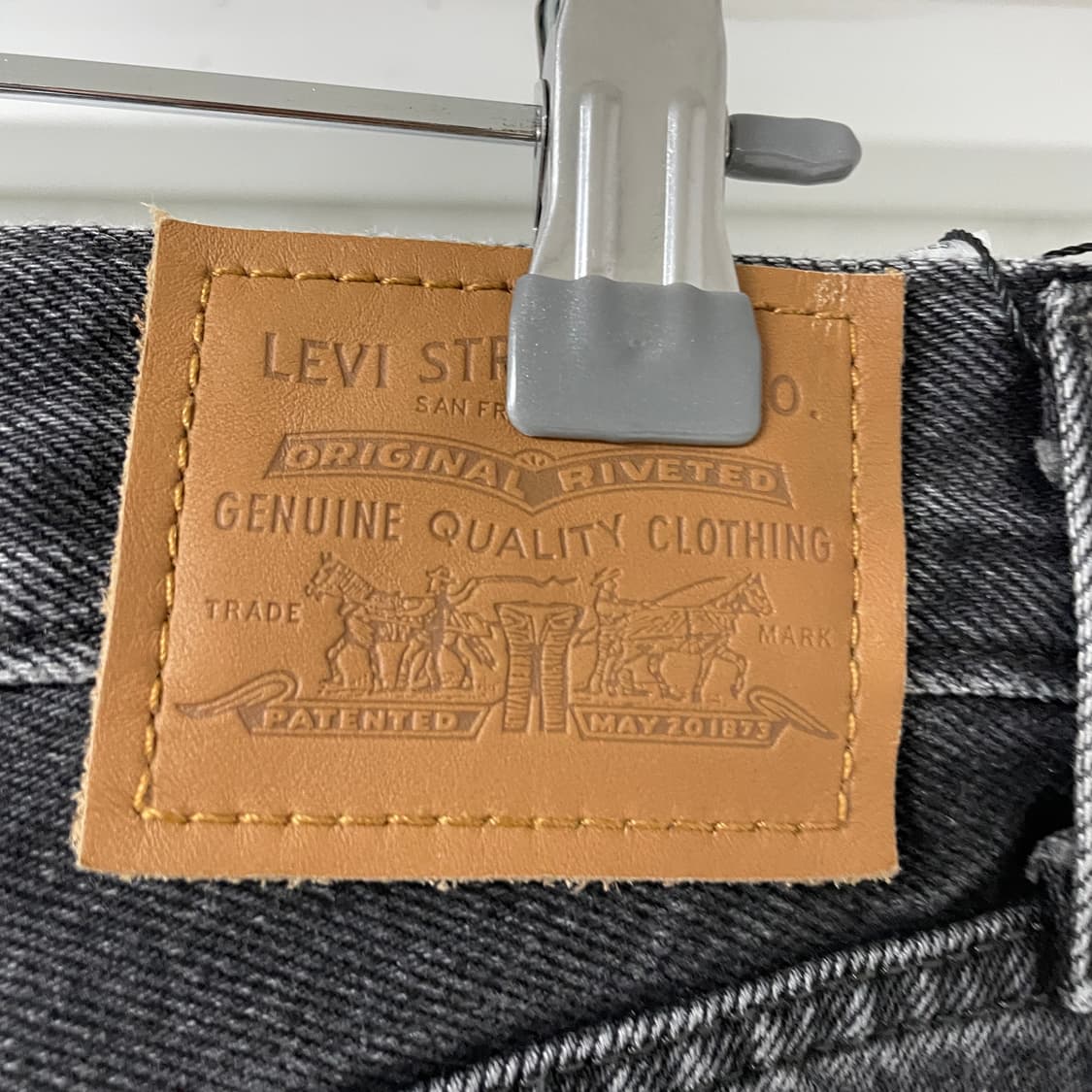 리바이스 흑청 배기 데님 팬츠 24(W) 상품이미지4