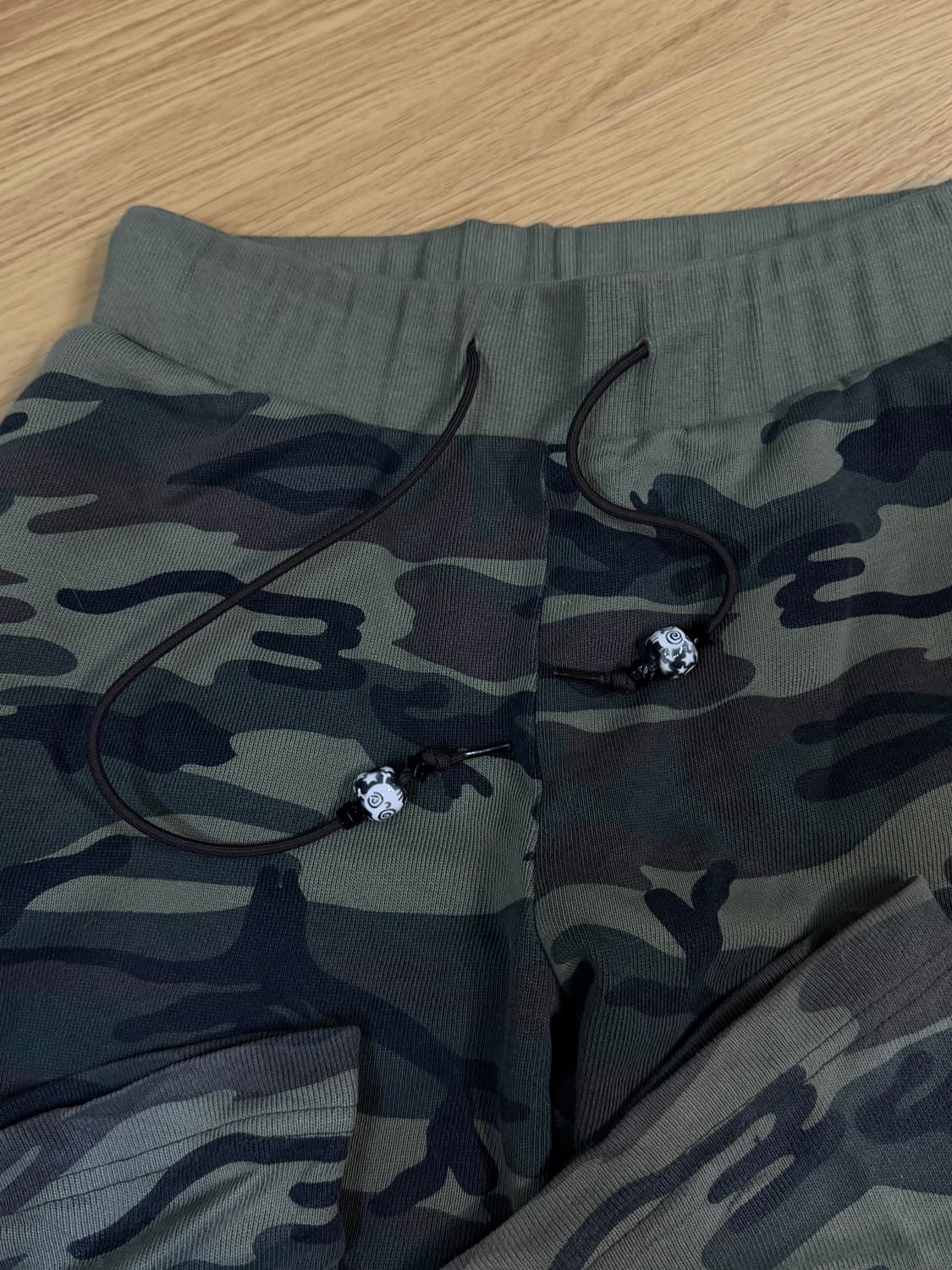 미디어 82 x 슈가스쿱 콜라보 비즈 카모 져지 팬츠 OS 상품이미지5