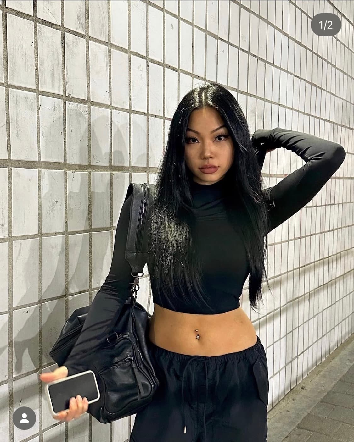 오도어 크롭 후드 상품이미지1