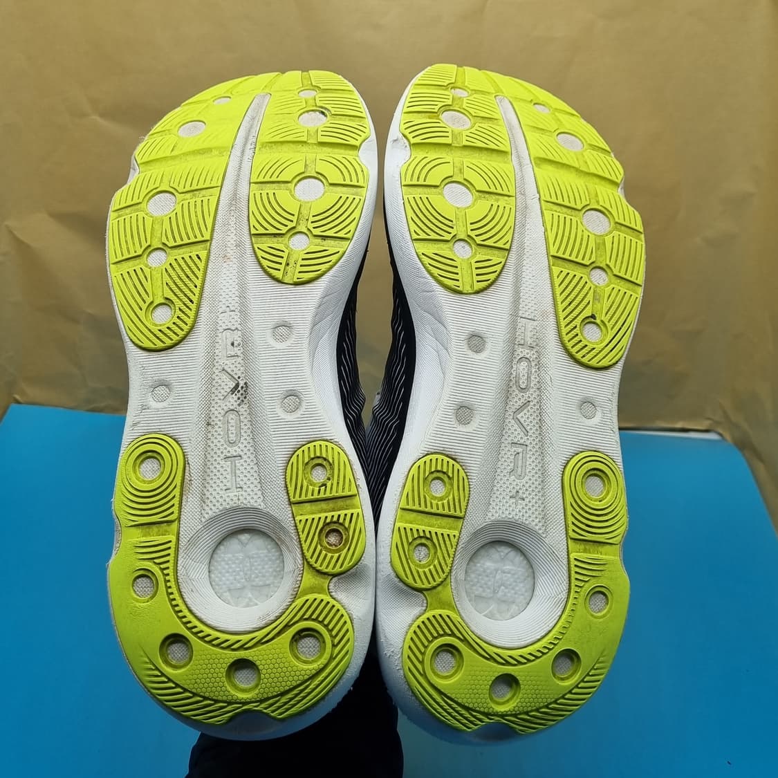 언더아머 인피니티 프로 남성런닝화295 상품이미지3