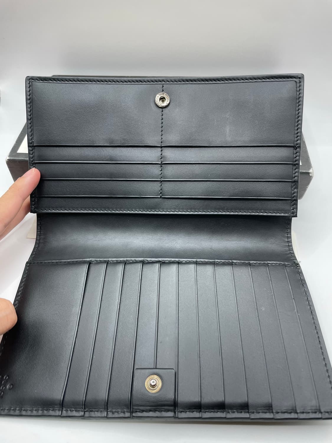 구찌 클러치 장지갑 322210 블랙 상품이미지5