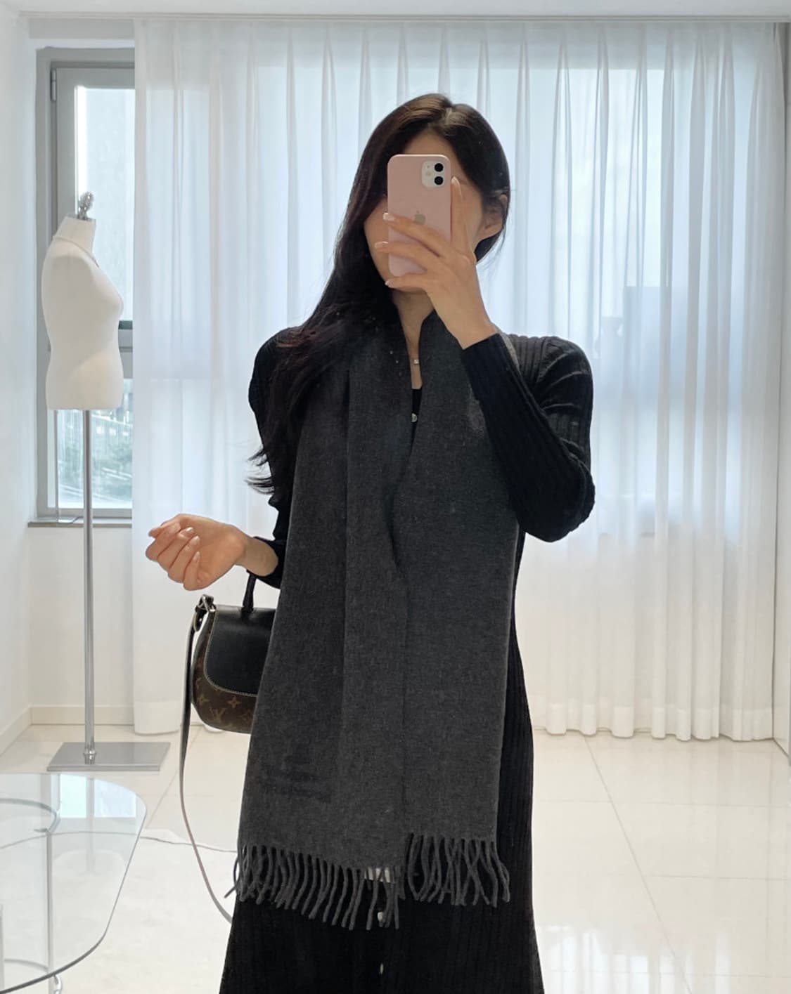 비비안웨스트우드 차콜 울 머플러 상품이미지6