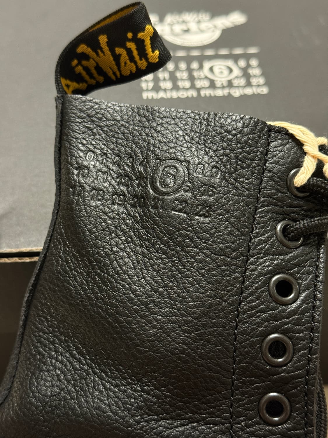 마르지엘라 닥터마틴 1490/1460 블랙 상품이미지2