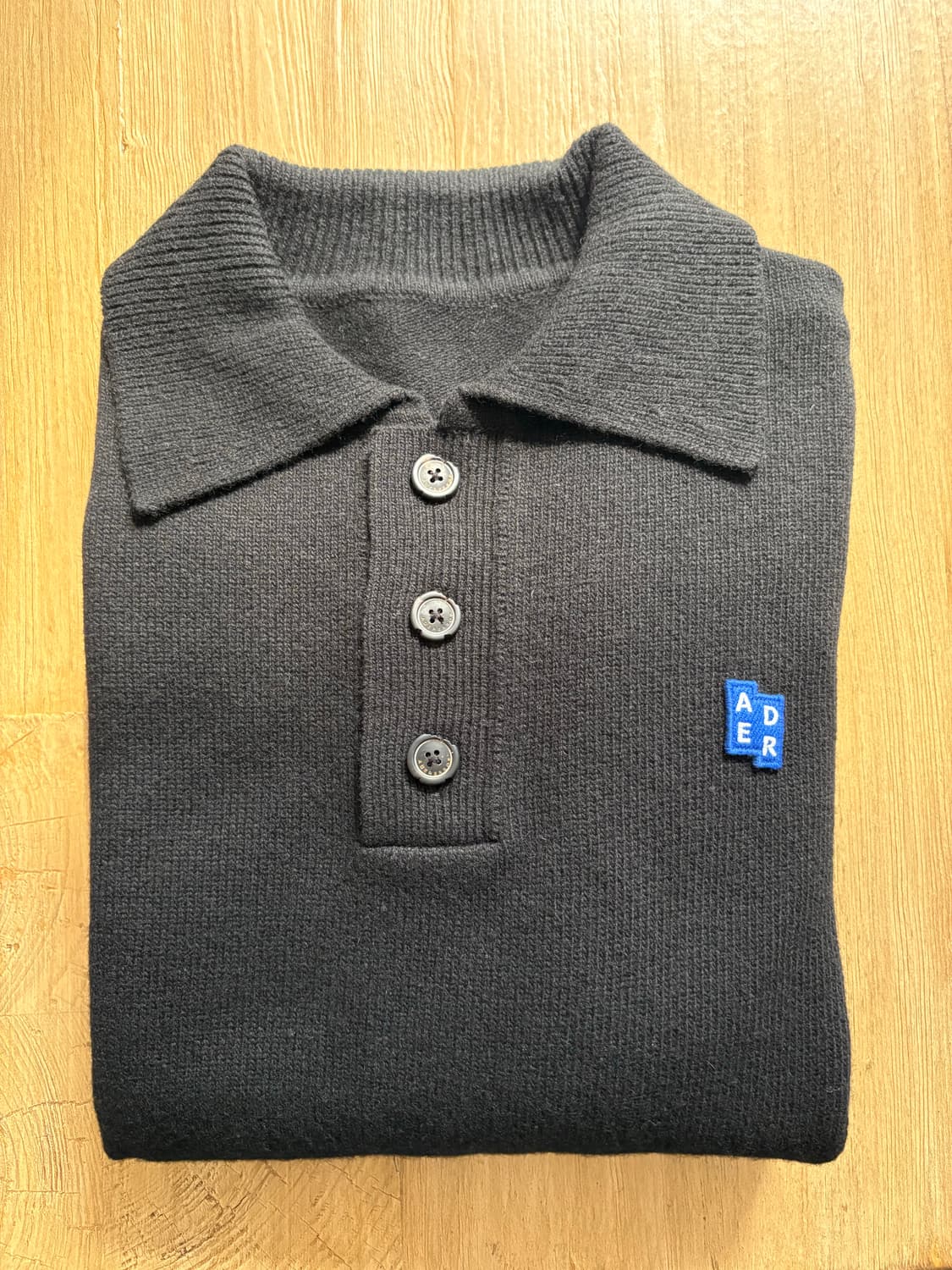 아더에러 시그니피컨트 니트 L 상품이미지1