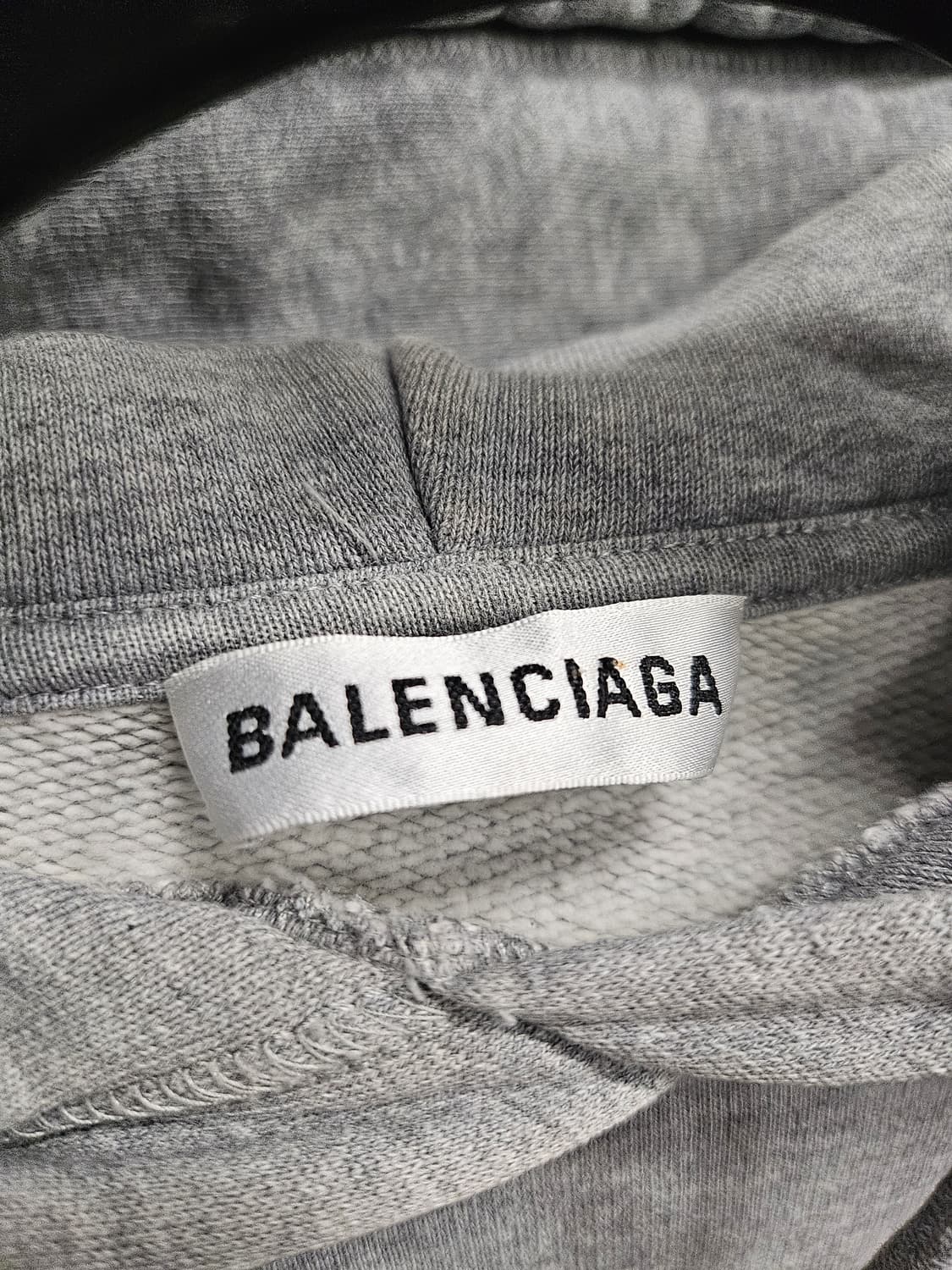 발렌시아가 파리스 후드티
사이즈 M / 사용감 적음 상품이미지3