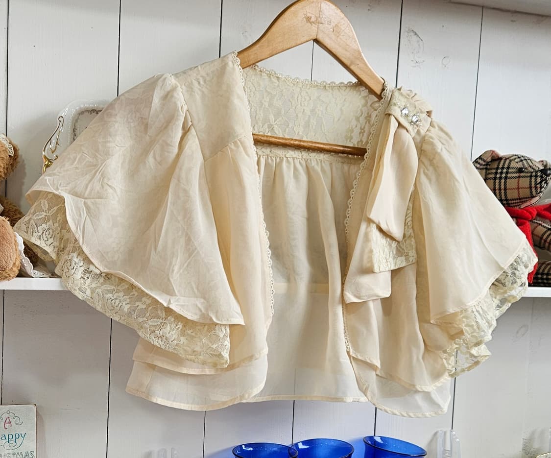 엑시즈팜(Axes Femme) 레이스 쉬폰 리본 볼레로 상품이미지2