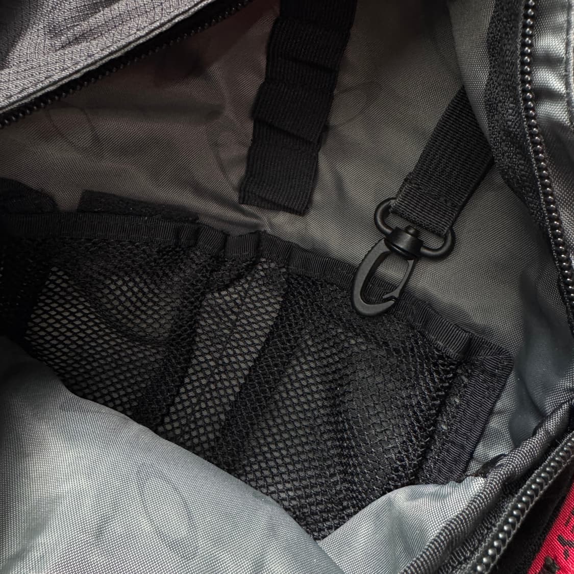 오클리 제팬 테크니컬 써클로고 백팩 상품이미지7