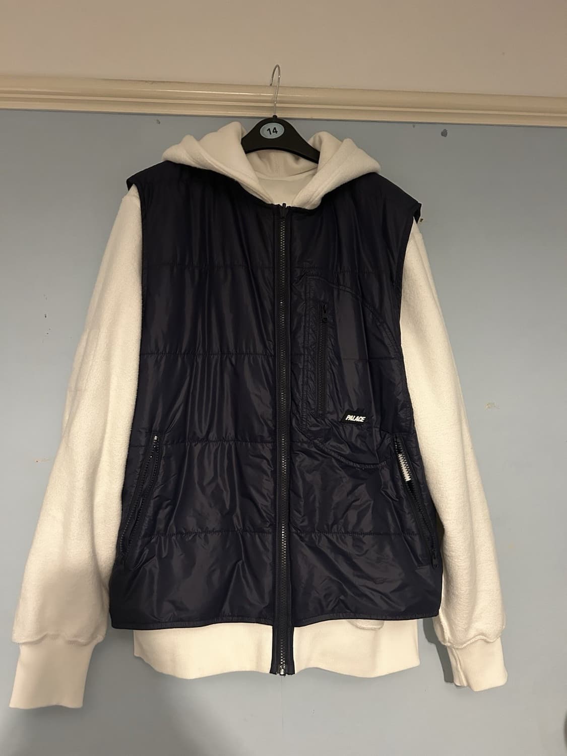 팔라스 리버시블 베스트 후드 소프트 화이트 상품이미지1