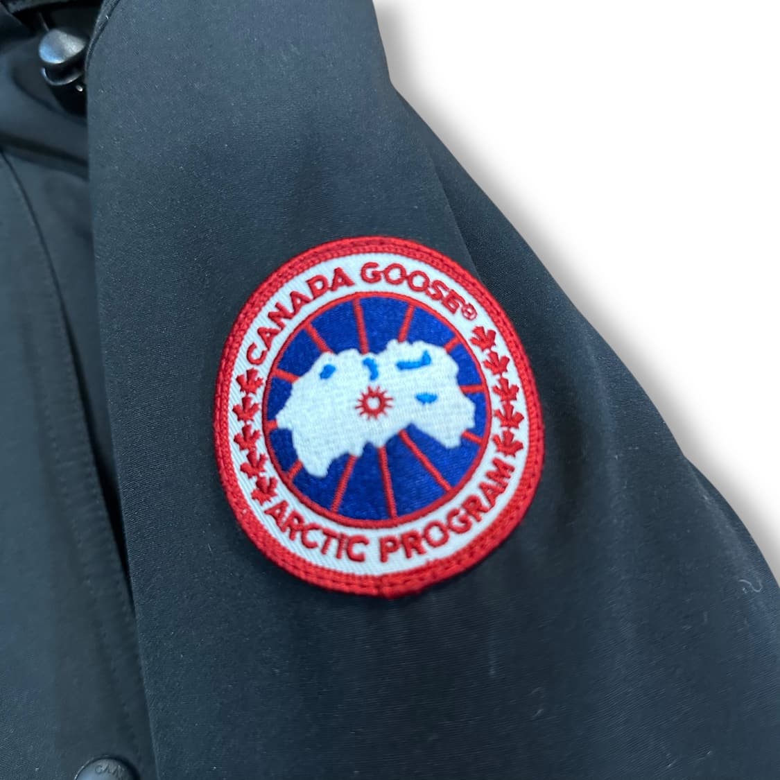 캐나다구스 여성 패딩 상품이미지4