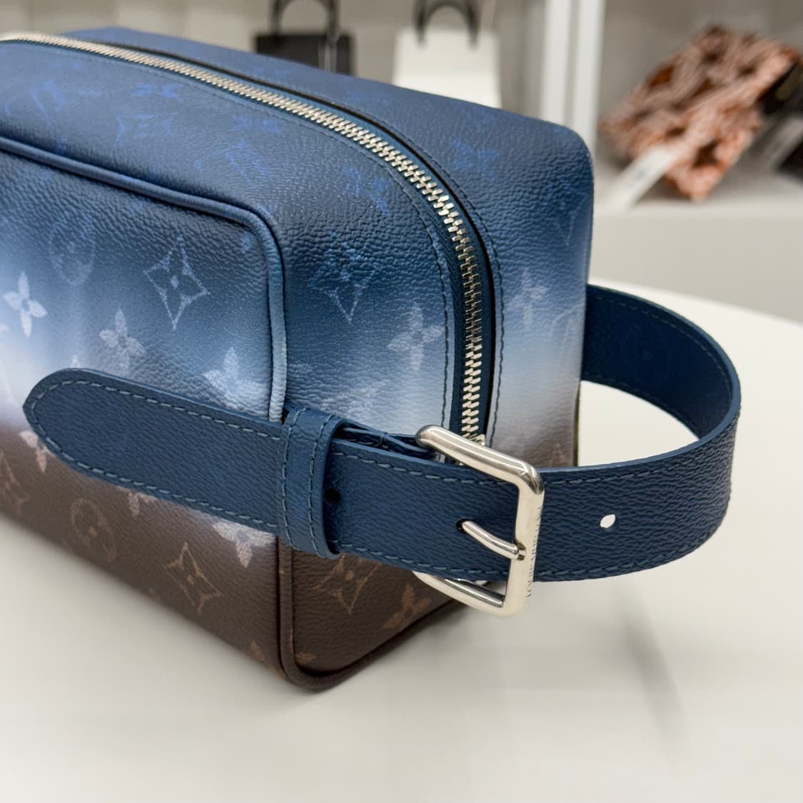 [OS] 루이비통 블루 피그먼트 락커 돕키트 상품이미지3