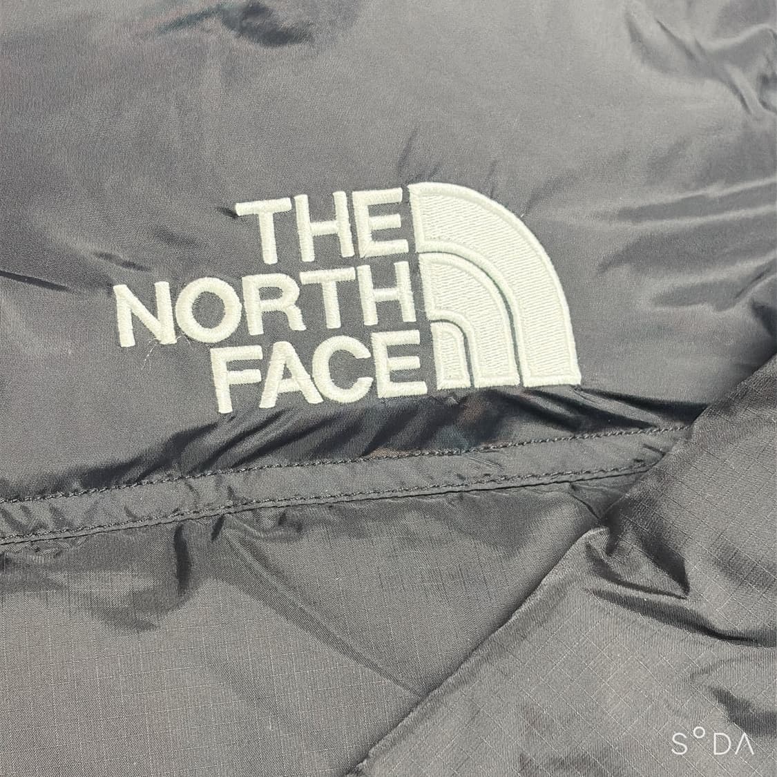 노스페이스 700 패딩 블랙 (새상품) 상품이미지5