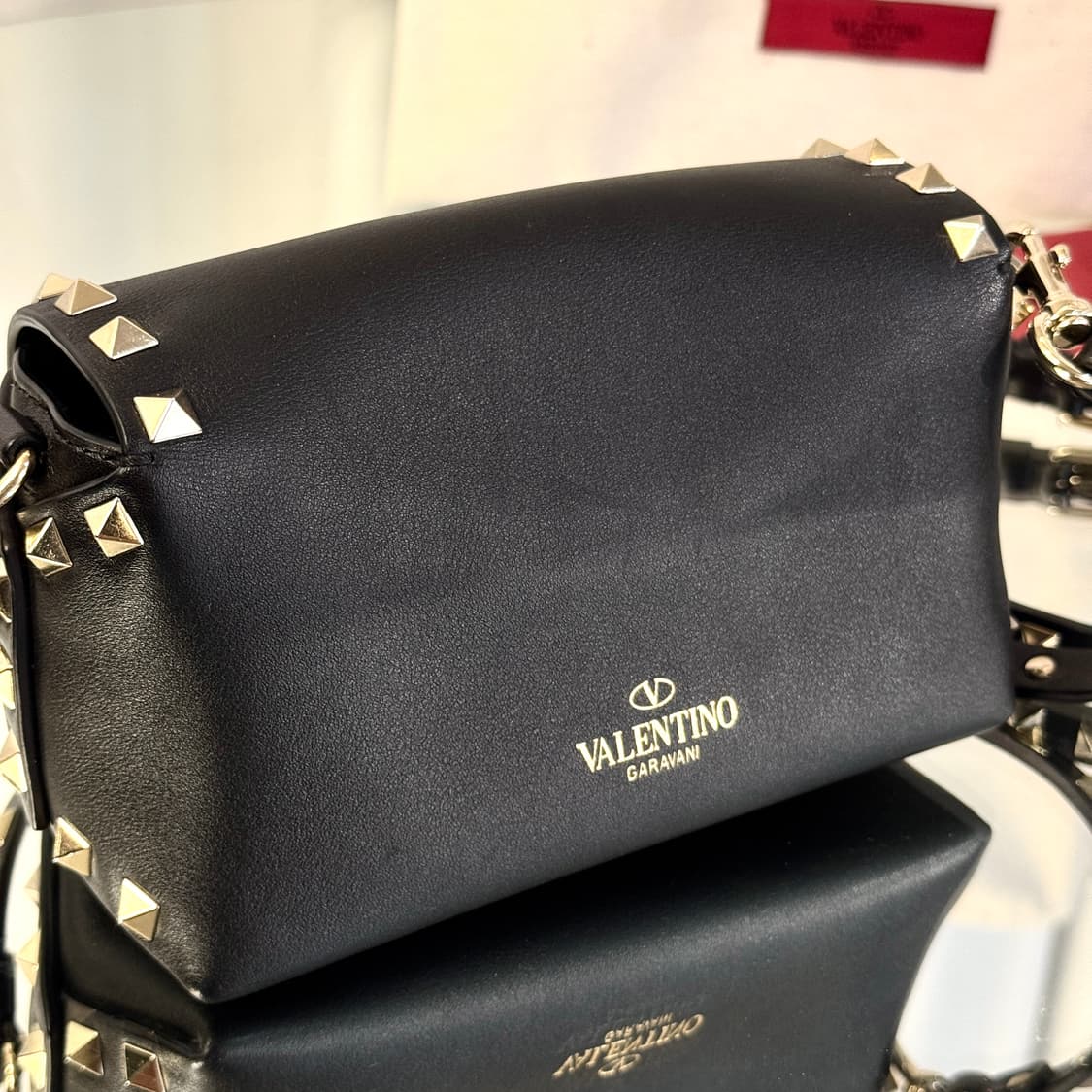 [풀구성] 발렌티노 락스터드 미니 크로스백 상품이미지6