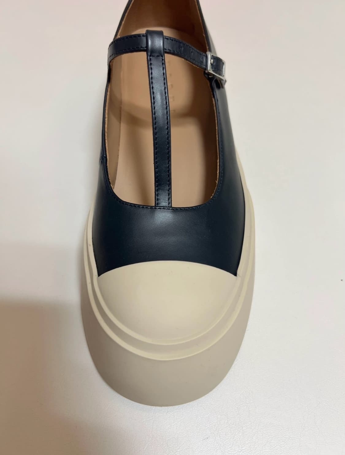 마르니 파블로 T 스트랩 스니커즈 37사이즈 상품이미지3