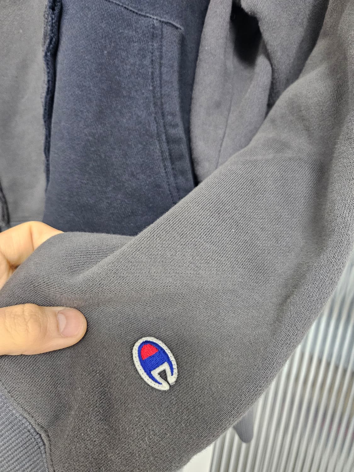 [F]DISCOVERED 리빌드 스웻 후디 상품이미지3