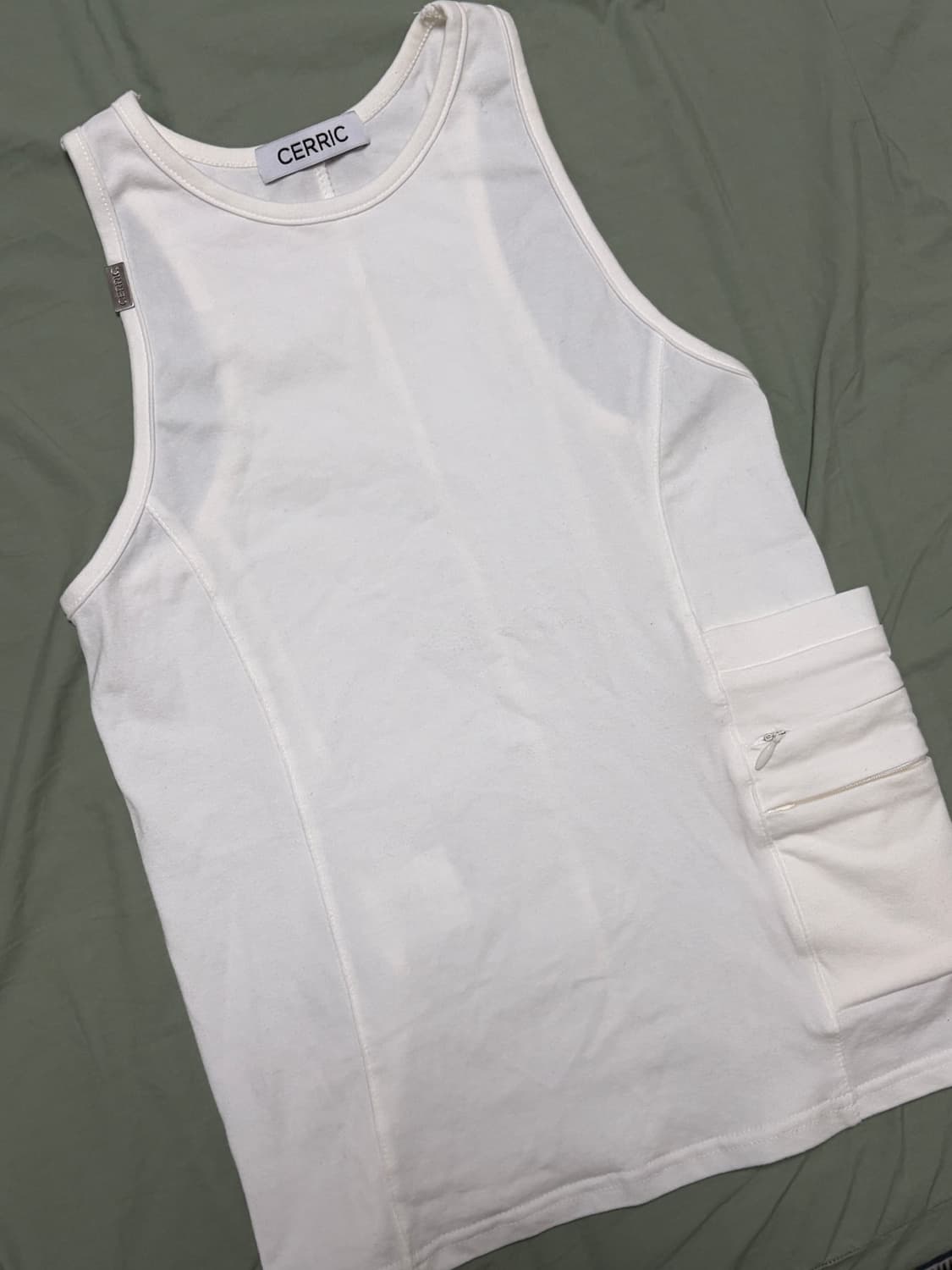 세릭 white top 상품이미지3