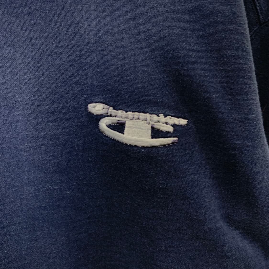 챔피온 x 슈프림 3D 메탈릭 크루넥 맨투맨 상품이미지3