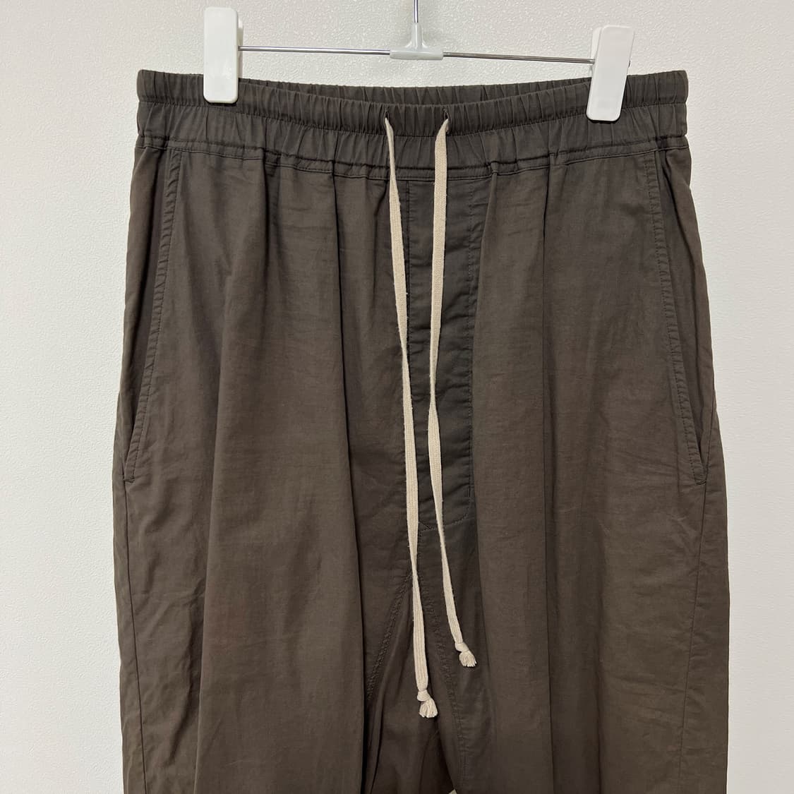 릭오웬스 16SS "CYCLOPS" 드로우스트링 크롭 팬츠 다크 더스트 상품이미지4