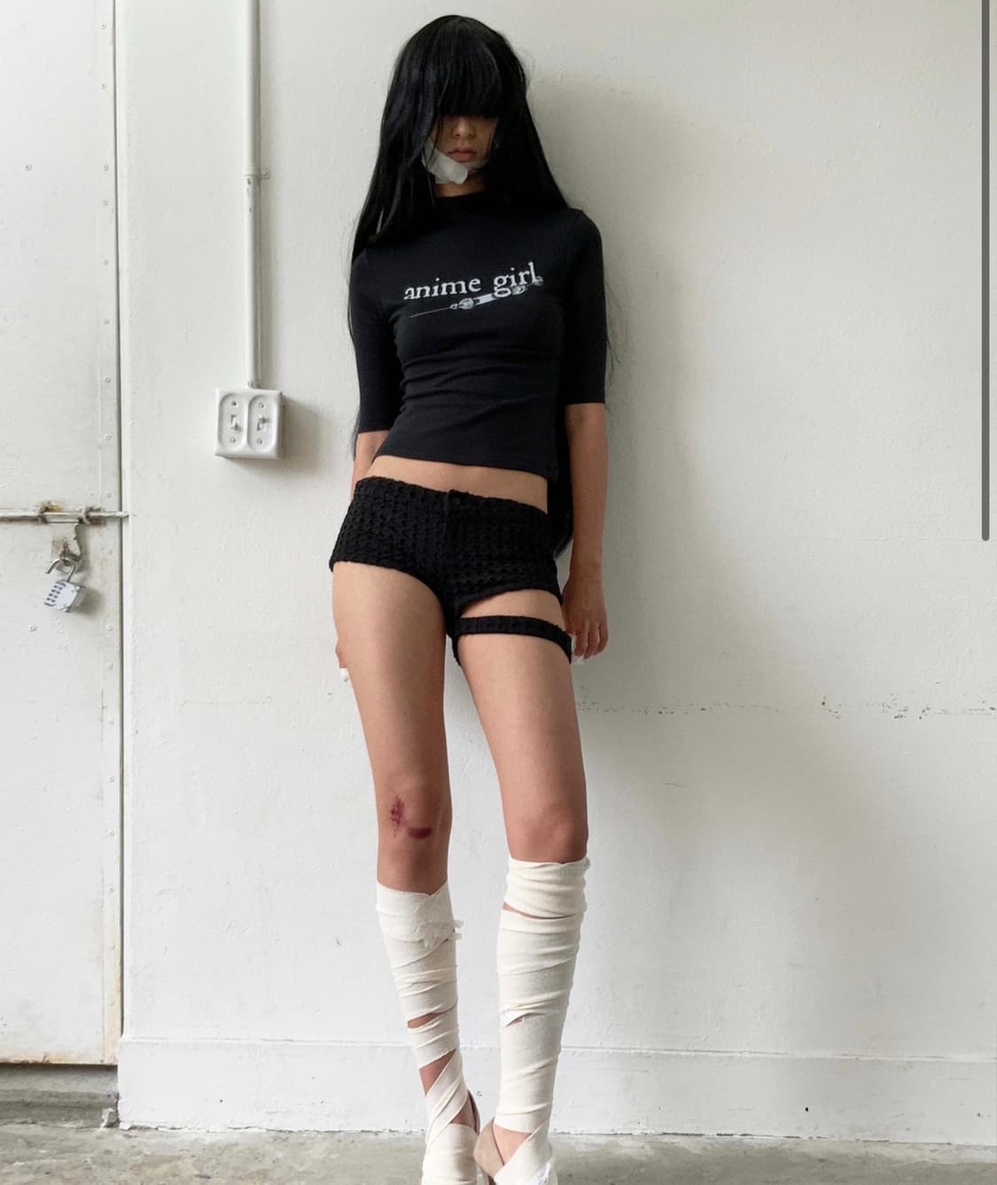 Bonnae / Anime mock neck top (Black) 상품이미지2